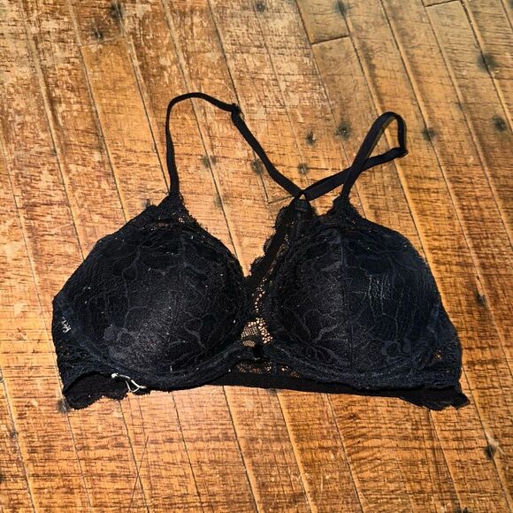 Victoria’s Secret lace racerback front clasp 34B black bra - Picture 1 of 3